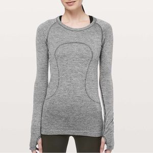 Lululemon Swiftly Tech Long Sleeve Crew *Sparkle
Black / White / Silver